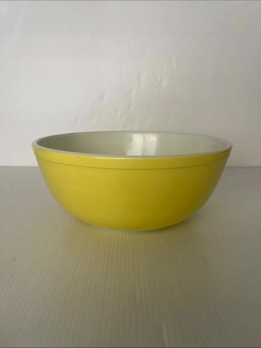 Vintage Pyrex Mixing Bowl 4 Qt. #404
